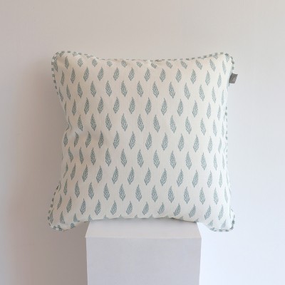 Petit cushion cover with piping  - 7