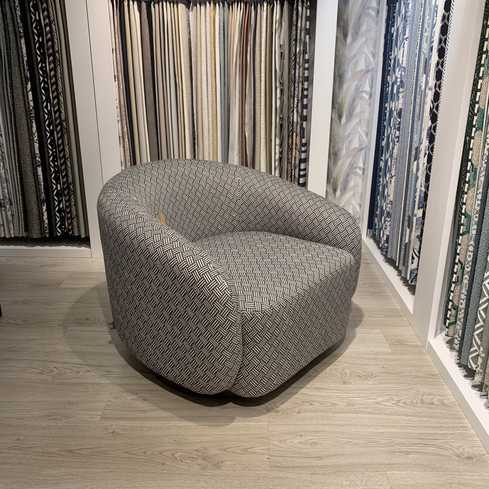Berlín Armchair with Victoria fabric  - 74