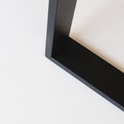 Saura Table  - 286